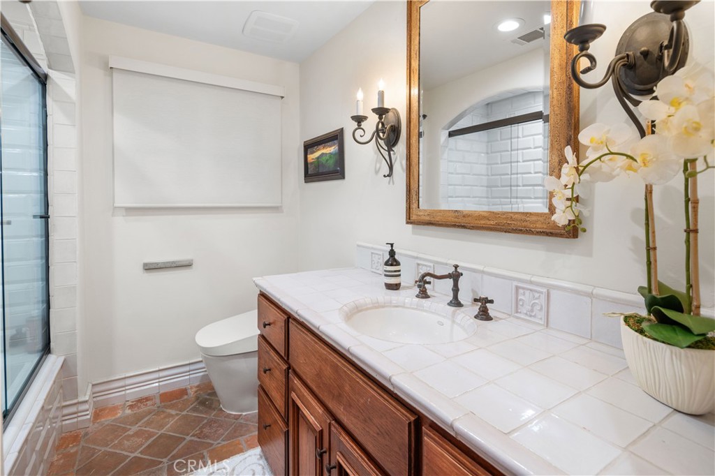 Emerald Bay (EB) - Residential