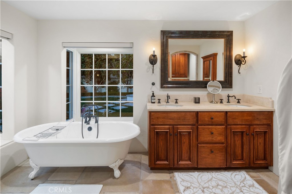 Emerald Bay (EB) - Residential