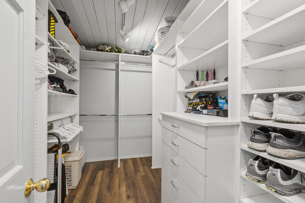 BDCC Country - Residential