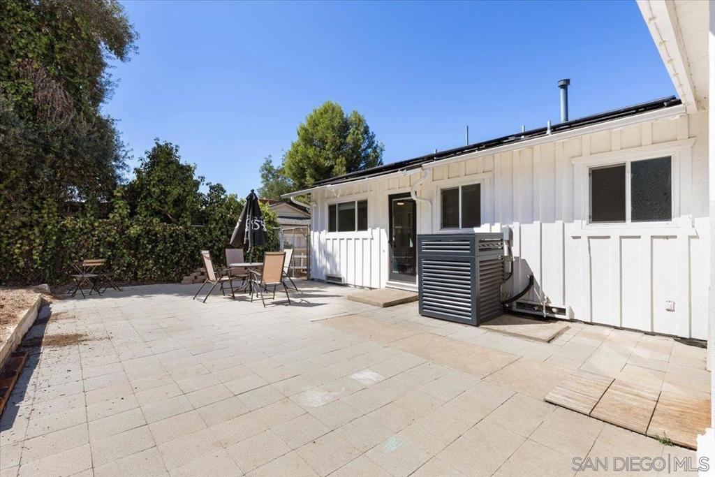 Lakeside - Residential