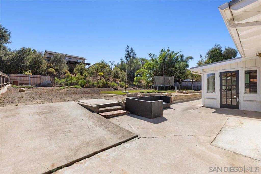 Lakeside - Residential