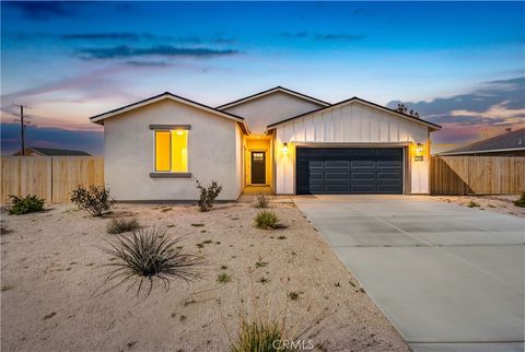 Photo of 20349 90th St, California City, CA 93505 (MLS # SR26041546)