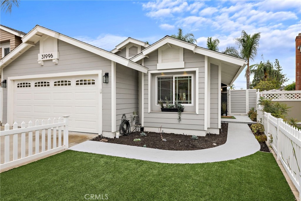 31996 Lazy Glen Lane