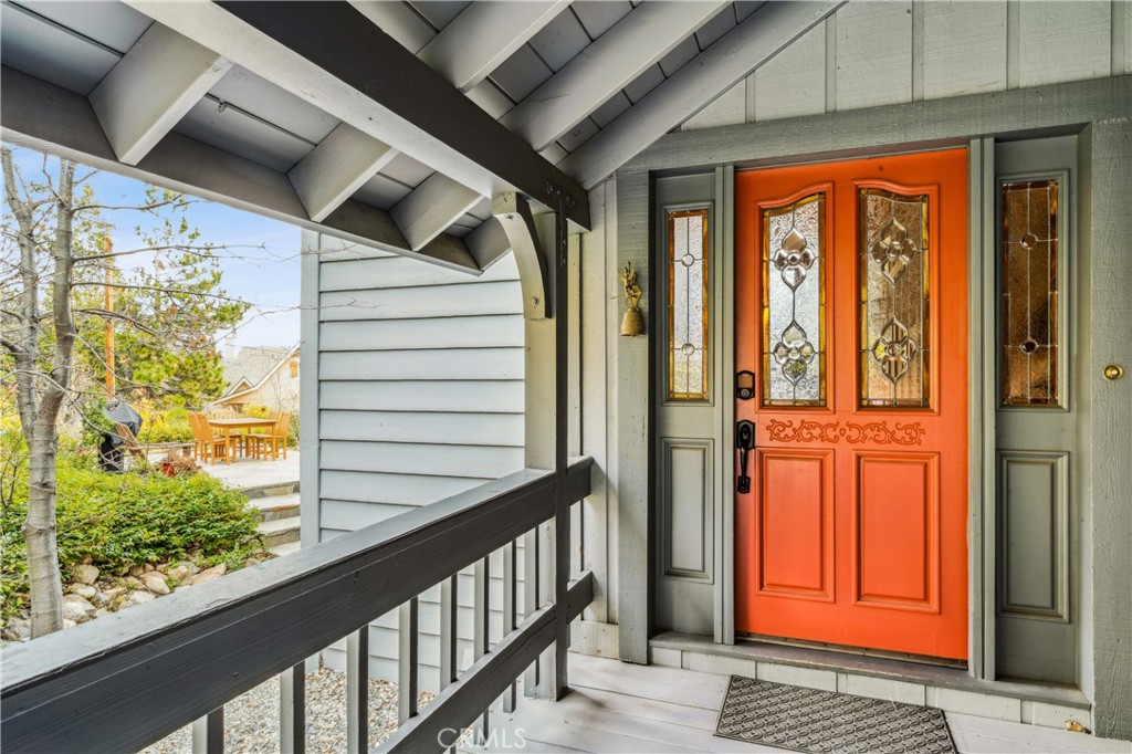 892 Nadelhorn Drive