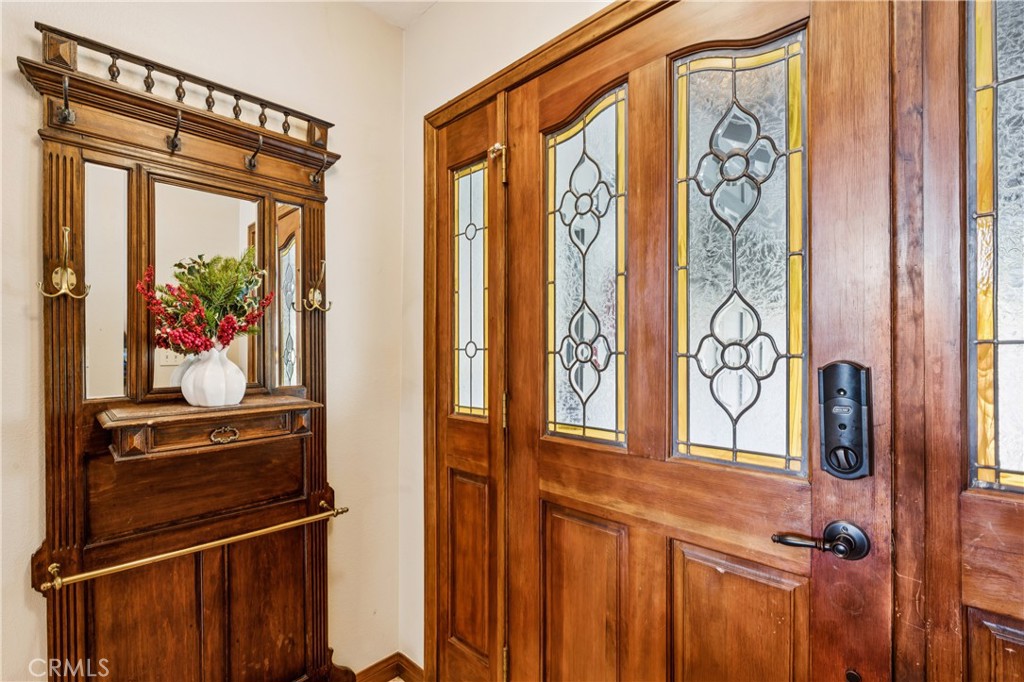 892 Nadelhorn Drive