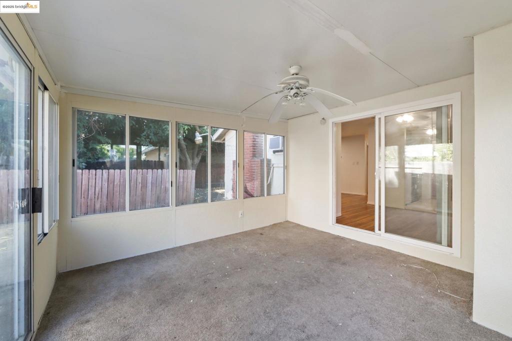 GOLF TERRACE - Residential