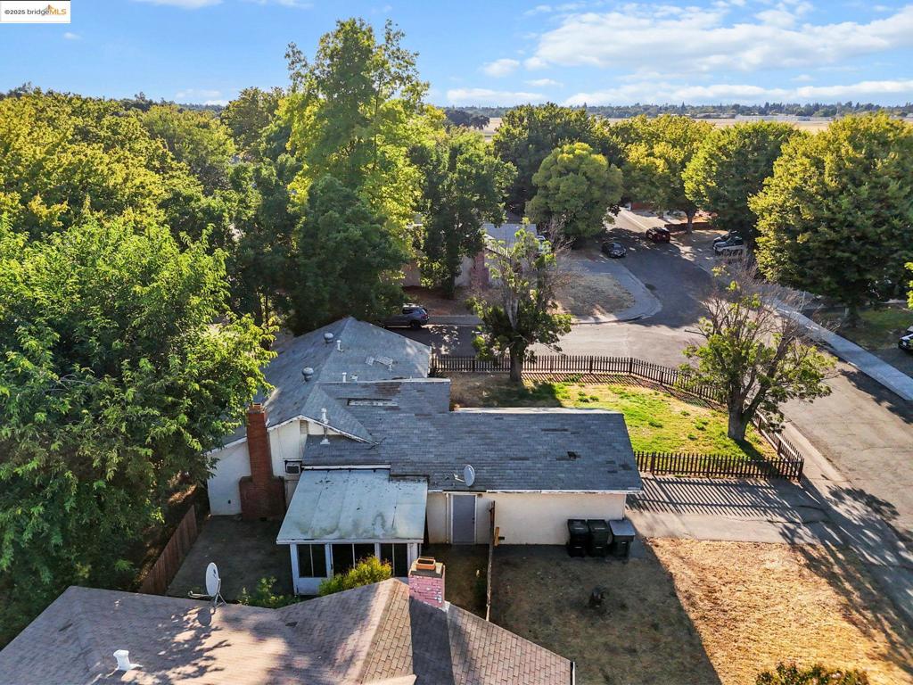 GOLF TERRACE - Residential