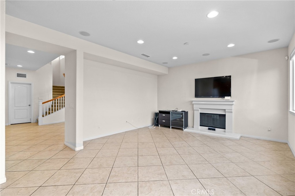 24565 Summerland Circle