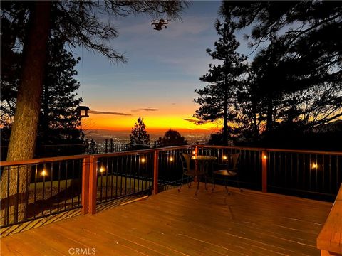 Photo of 30445 Live Oak Dr, Running Springs, CA 92382 (MLS # IG26058388)