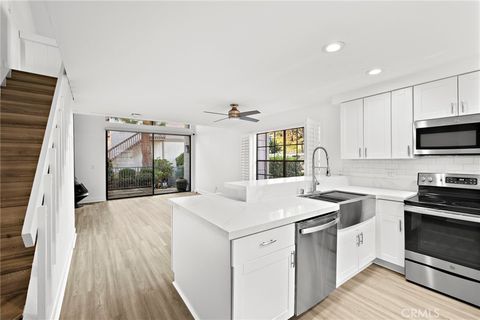 26701 Quail 301 Laguna Hills CA 92656