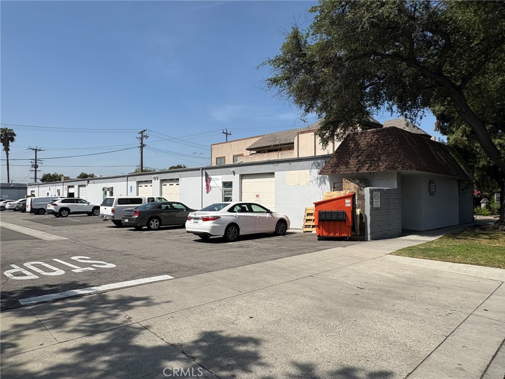Small 1,333 square foot industrial unit configured with a small office, restroom and warehouse; two (2) parking spaces; multi-tenant industrial park; excellent access to the 5, 134 and 2 freeways