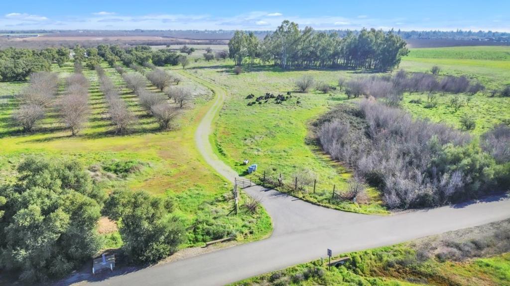 27643 County Road 88