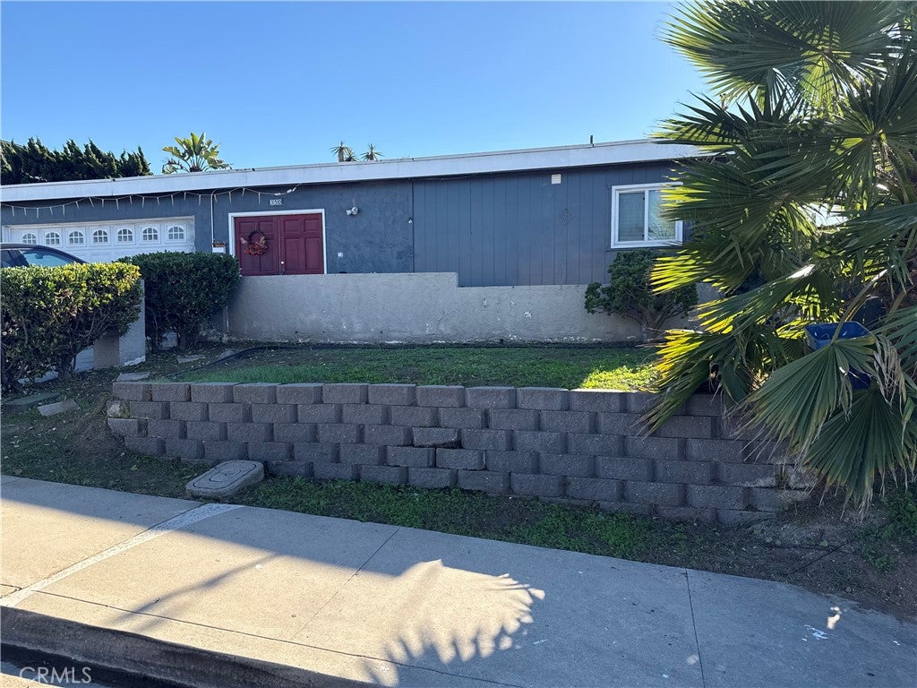 350 Tourmaline Court