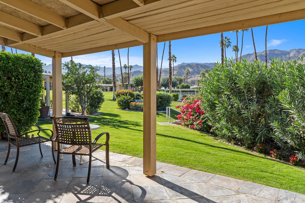 Sand & Shadows - Residential