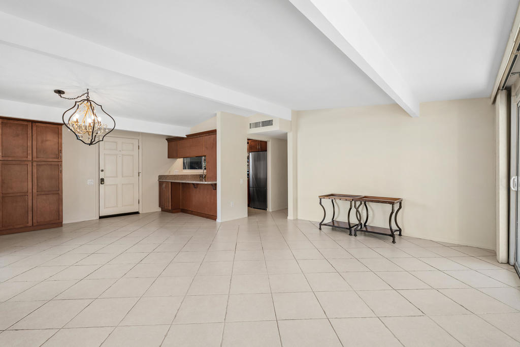 Sand & Shadows - Residential