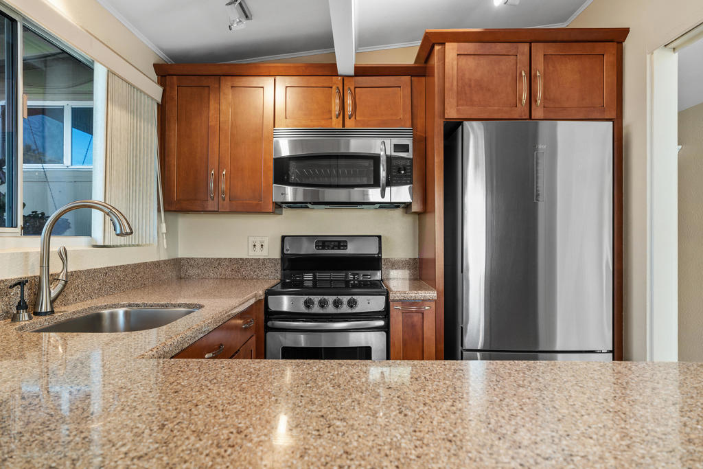 Sand & Shadows - Residential