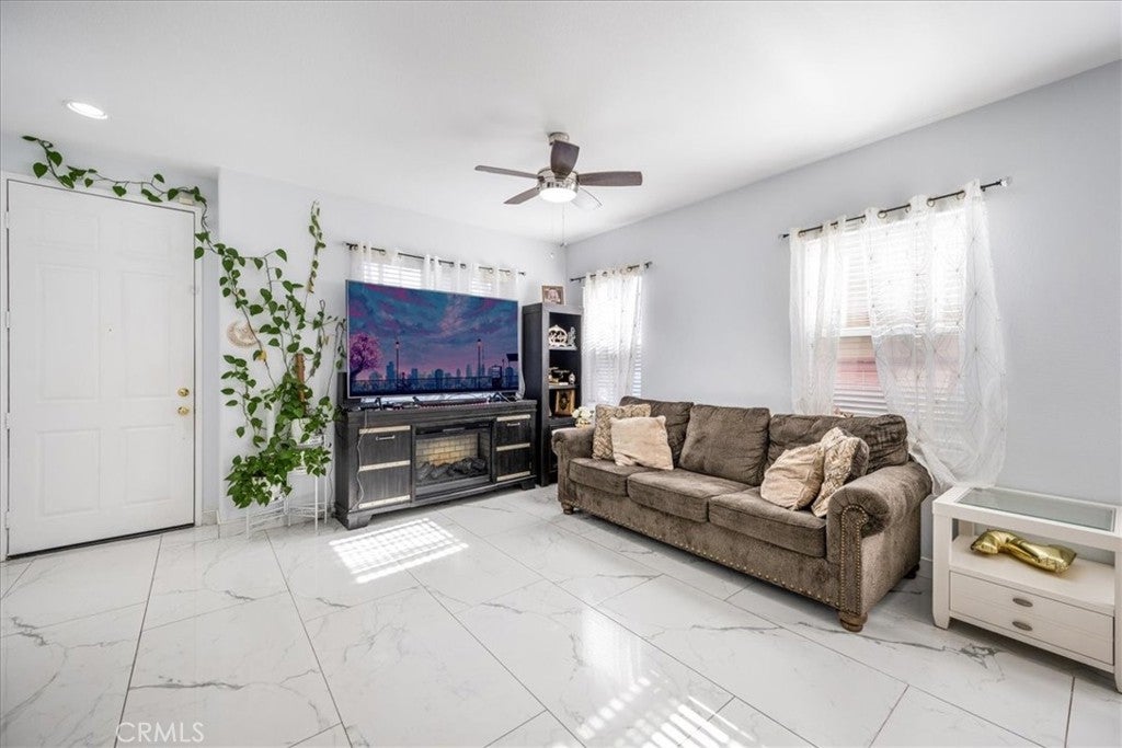 44364 Kingston