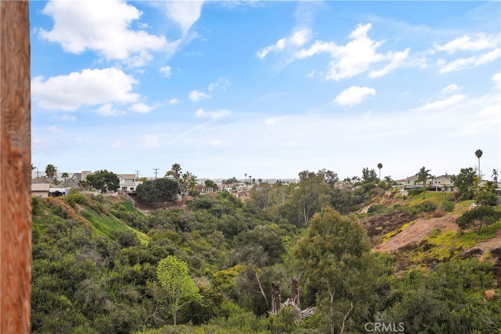 4841 Canyon View