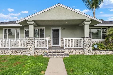 5849 E Gossamer Long Beach CA 90808