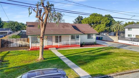 2572 Harrison Riverside CA 92503