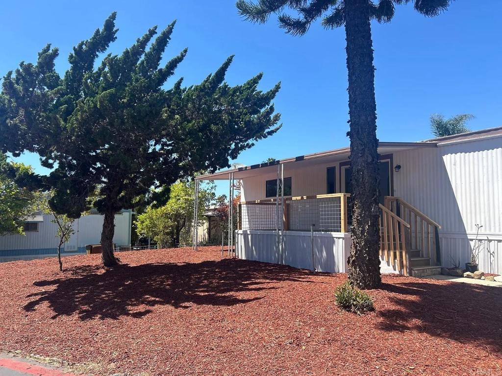 2907 S Santa Fe Drive 52