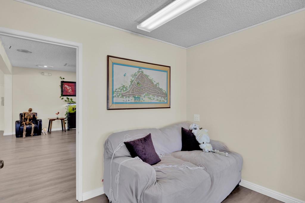 Bayview Heights (570) - Residential