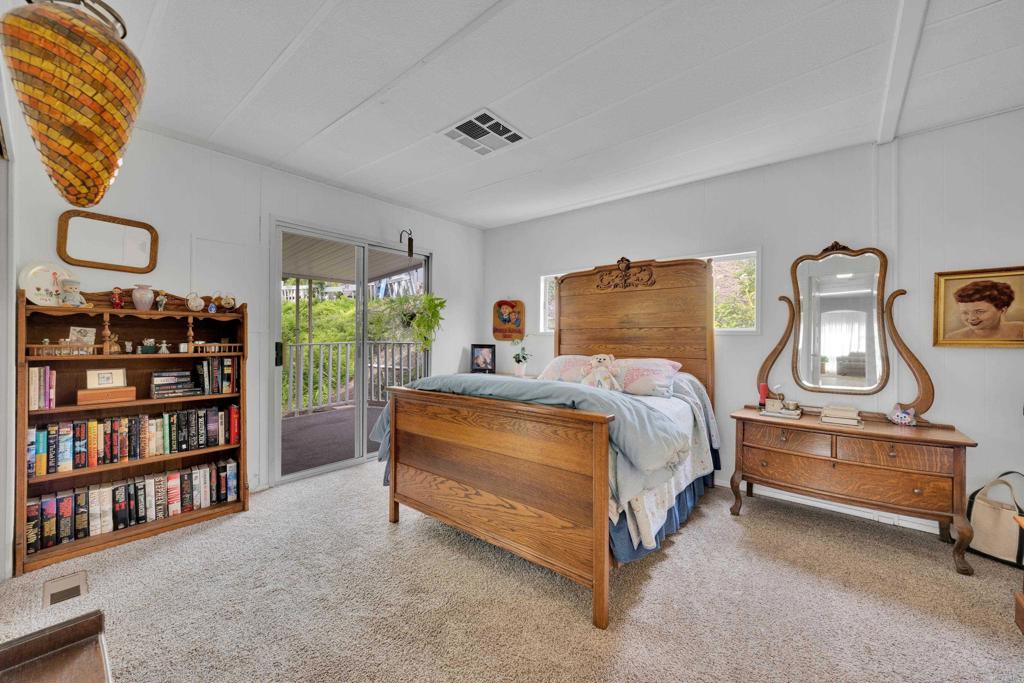 Bayview Heights (570) - Residential