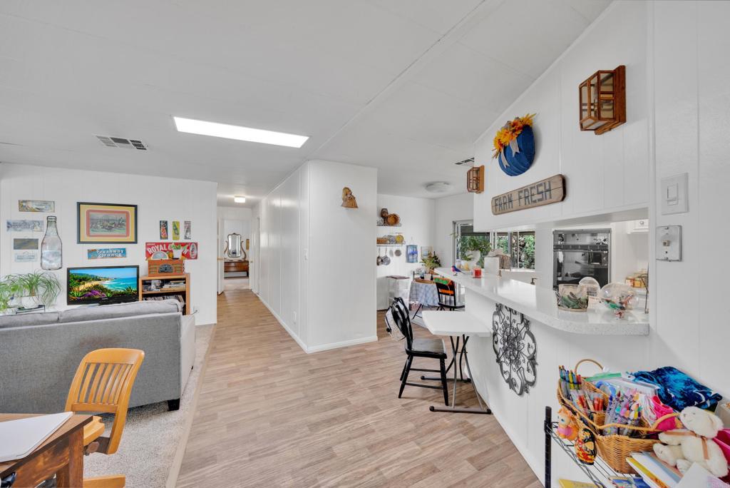 Bayview Heights (570) - Residential