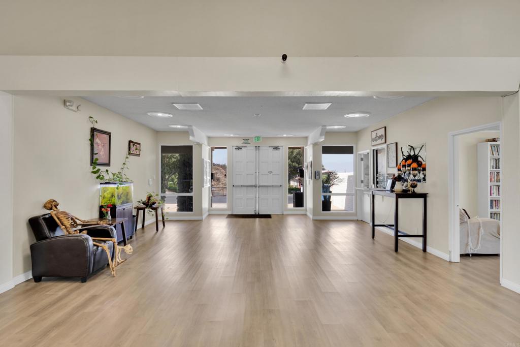 Bayview Heights (570) - Residential