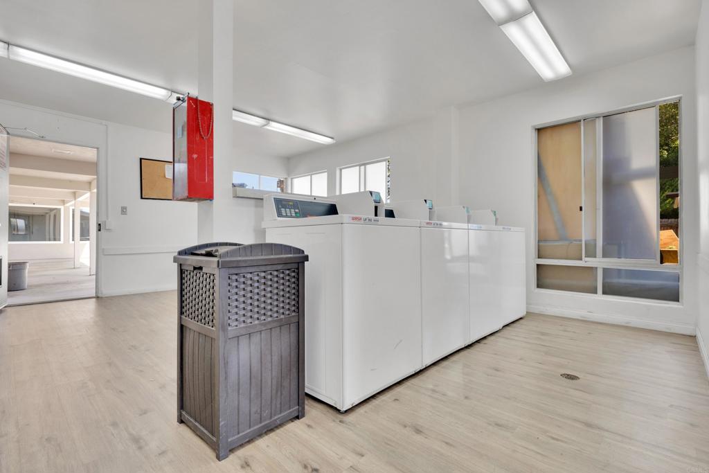 Bayview Heights (570) - Residential
