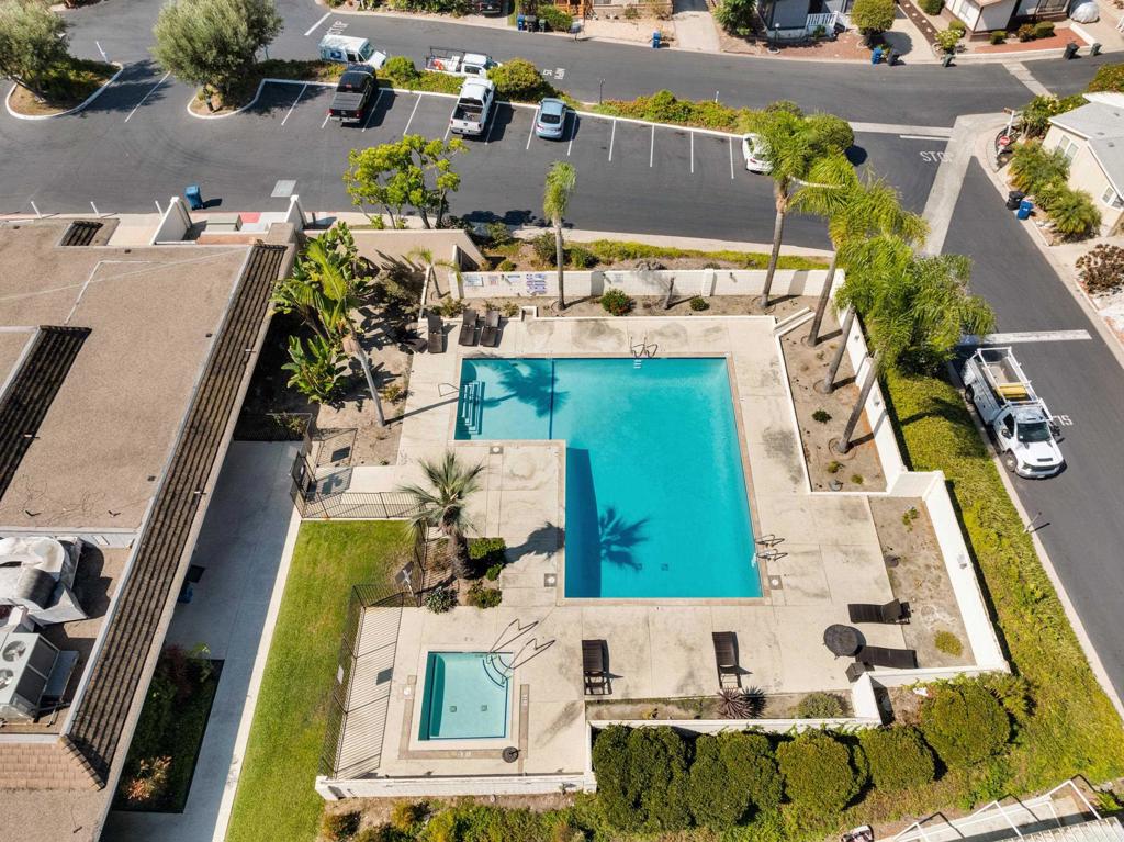 Bayview Heights (570) - Residential