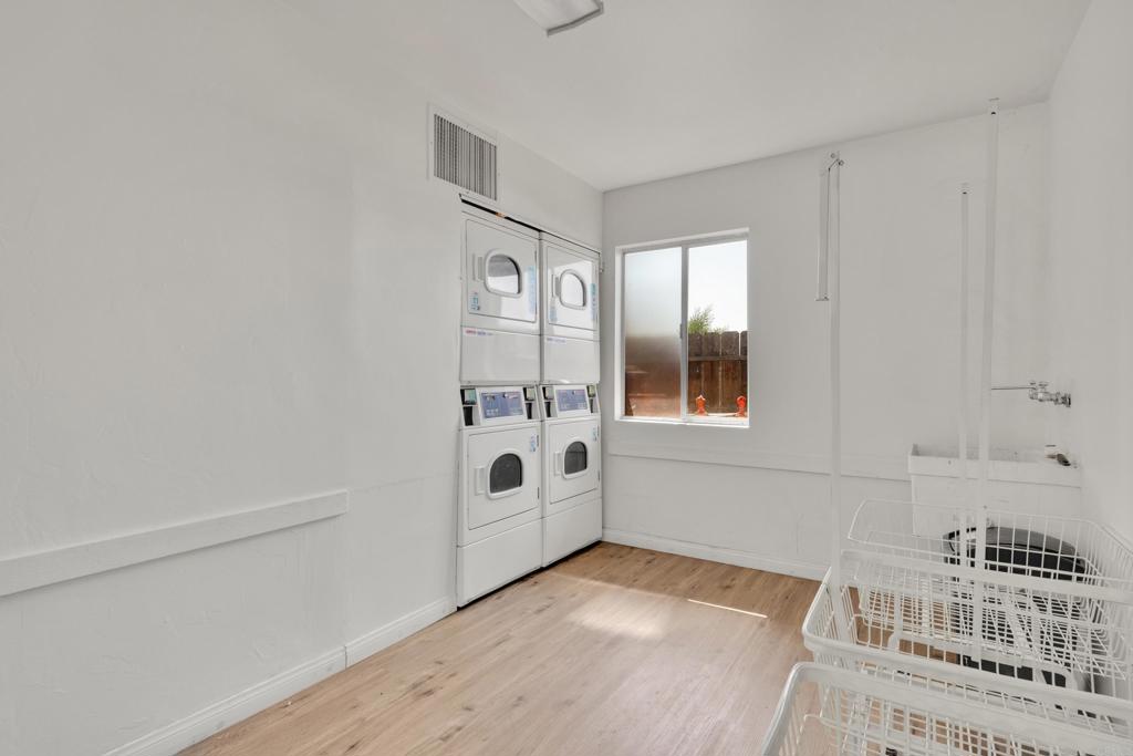 Bayview Heights (570) - Residential