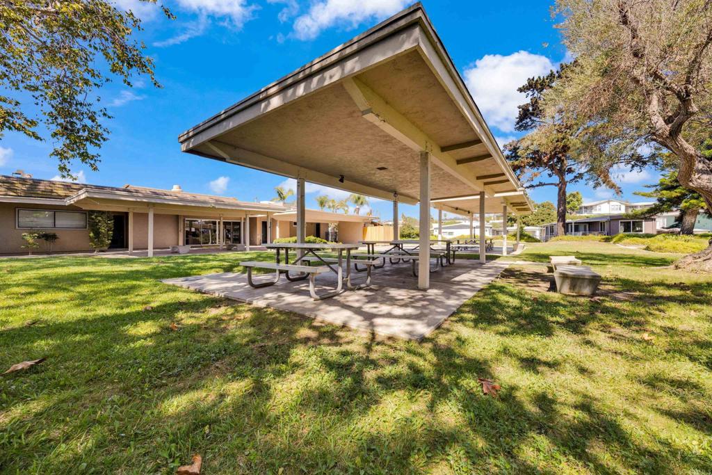 Bayview Heights (570) - Residential