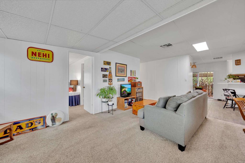 Bayview Heights (570) - Residential