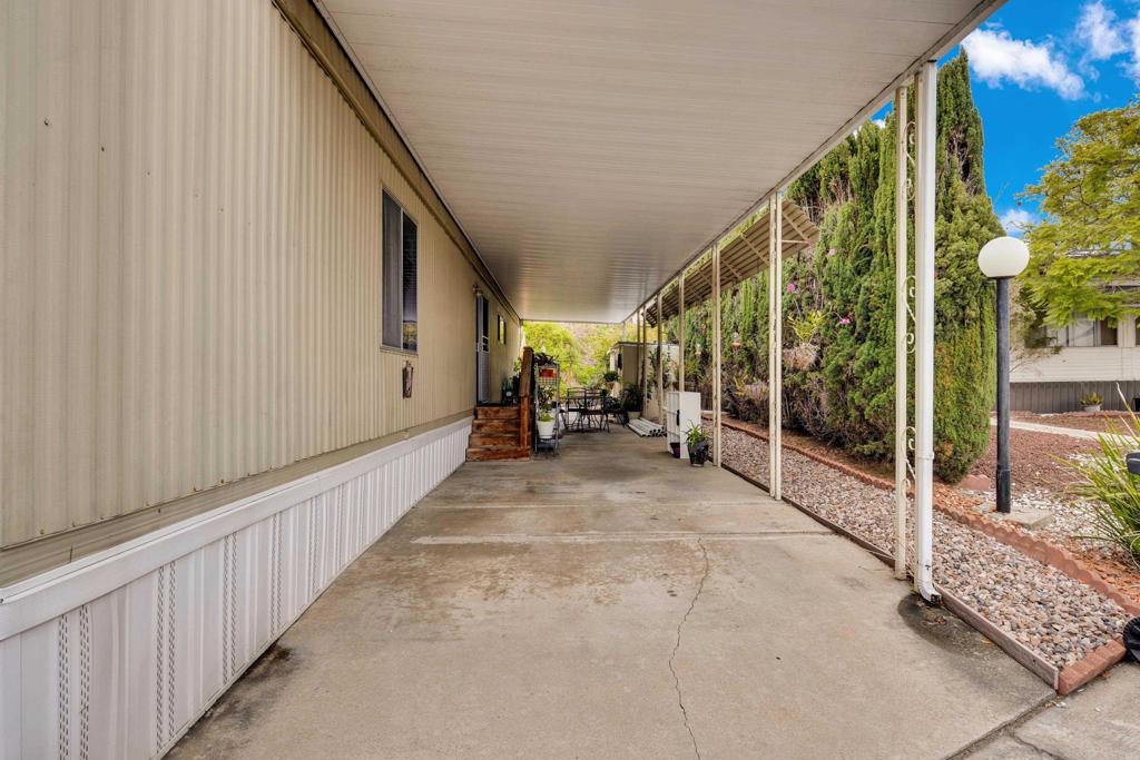 Bayview Heights (570) - Residential