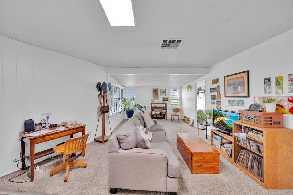Bayview Heights (570) - Residential
