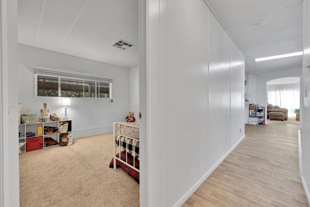 Bayview Heights (570) - Residential