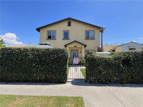 Photo of 8416 Hooper Avenue, Los Angeles, CA 90001 (MLS # SB26071367)