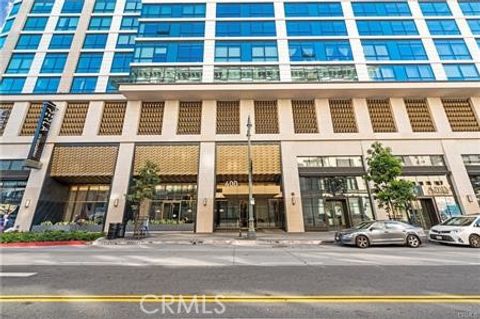 Photo of 400 S Broadway #1002, Los Angeles, CA 90013 (MLS # CV25258584)
