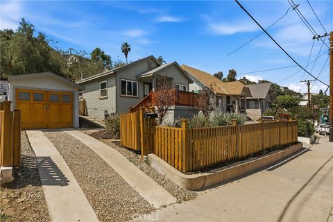 Photo of 1105 N Hazard Ave, Los Angeles, CA 90063 (MLS # WS26074571)