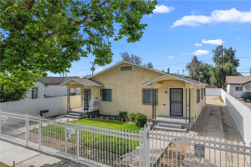 Welcome to 1220 W 92nd Street — a spacious and income-producing duplex offering exceptional versatility and investment potential in one of South Los Angeles’ most dynamic growth corridors.
Located just minutes from SoFi Stadium, the Kia Forum, and the highly anticipated Intuit Dome, this property combines convenience, functionality, and opportunity. The duplex features two well-maintained units, each offering 2 bedrooms and 1 bathroom, for a total of 4 bedrooms and 2 bathrooms across the property.
Set on a generous 6,750 sq. ft. lot, the property provides ample off-street parking and is zoned LCR320U* — a Los Angeles County multi-family designation that allows up to three units by right (one unit per 2,000 sq. ft. of lot area). This zoning, paired with the property’s size, presents a valuable opportunity for future expansion or redevelopment.
Additionally, there is strong potential to add an Accessory Dwelling Unit (ADU) or Junior ADU under California’s progressive housing laws — offering even more flexibility for increased rental income or multi-generational living.
Currently, one unit is tenant-occupied, generating immediate cash flow, while the other unit is vacant — perfect for an owner-occupant, renovation project, or new tenant placement. Live in one and rent the other, or lease both to maximize income potential in an area with strong and steady rental demand.
Ideally situated near major venues, shopping centers, schools, freeways, and public transportation, this property provides both immediate investment returns and long-term appreciation potential as South Los Angeles continues to thrive with ongoing infrastructure and commercial development.
Whether you’re looking to expand your investment portfolio, create a multi-generational living setup, or capitalize on the area’s growth, 1220 W 92nd Street delivers the space, zoning, and versatility to achieve your real estate goals.