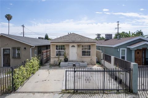 Photo of 10830 Kalmia St, Los Angeles, CA 90059 (MLS # CV26076172)