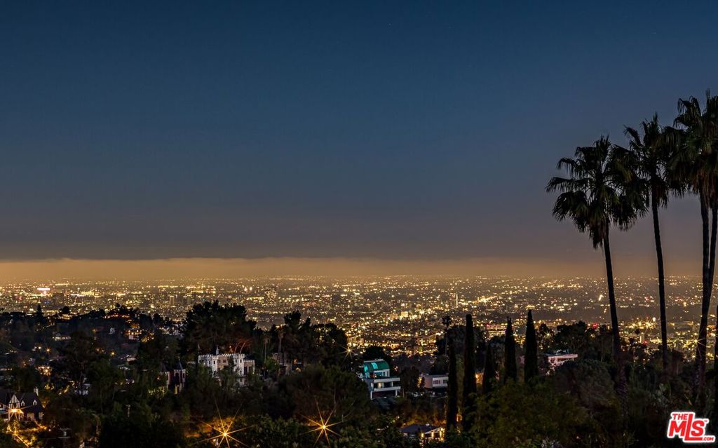 3306 Deronda Drive