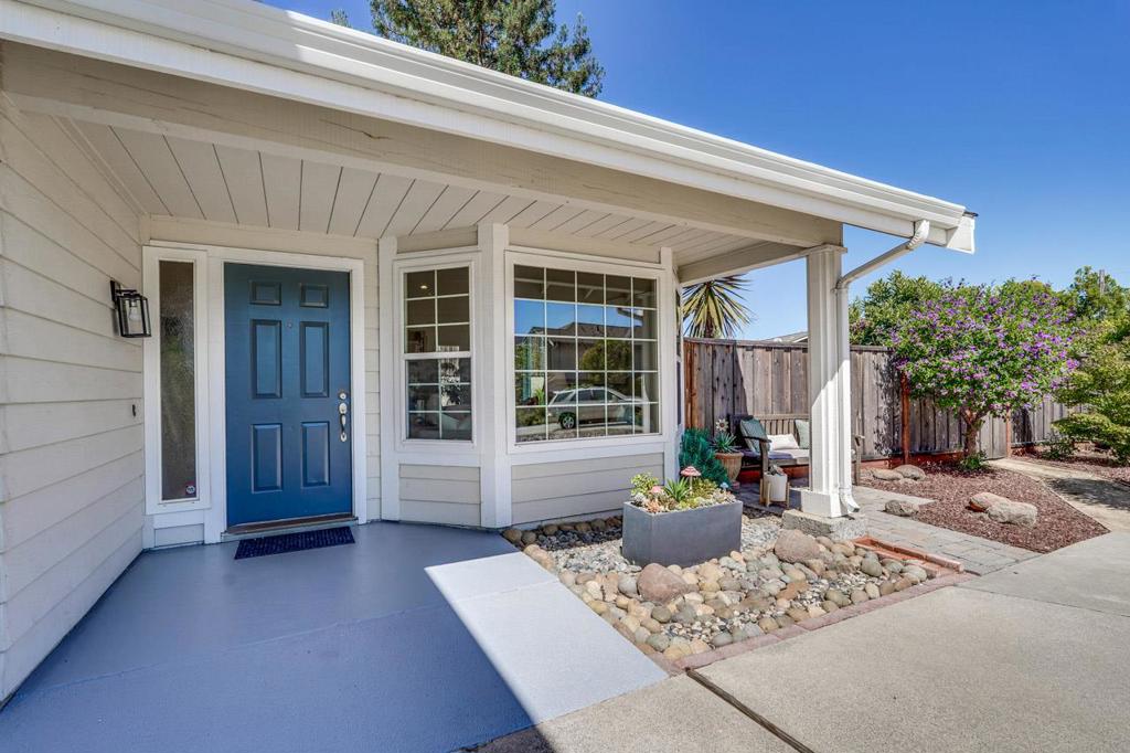 7859 Creekline Drive
