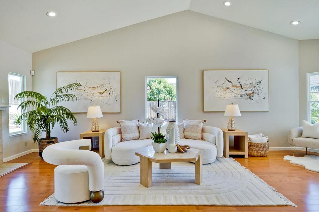 7859 Creekline Drive