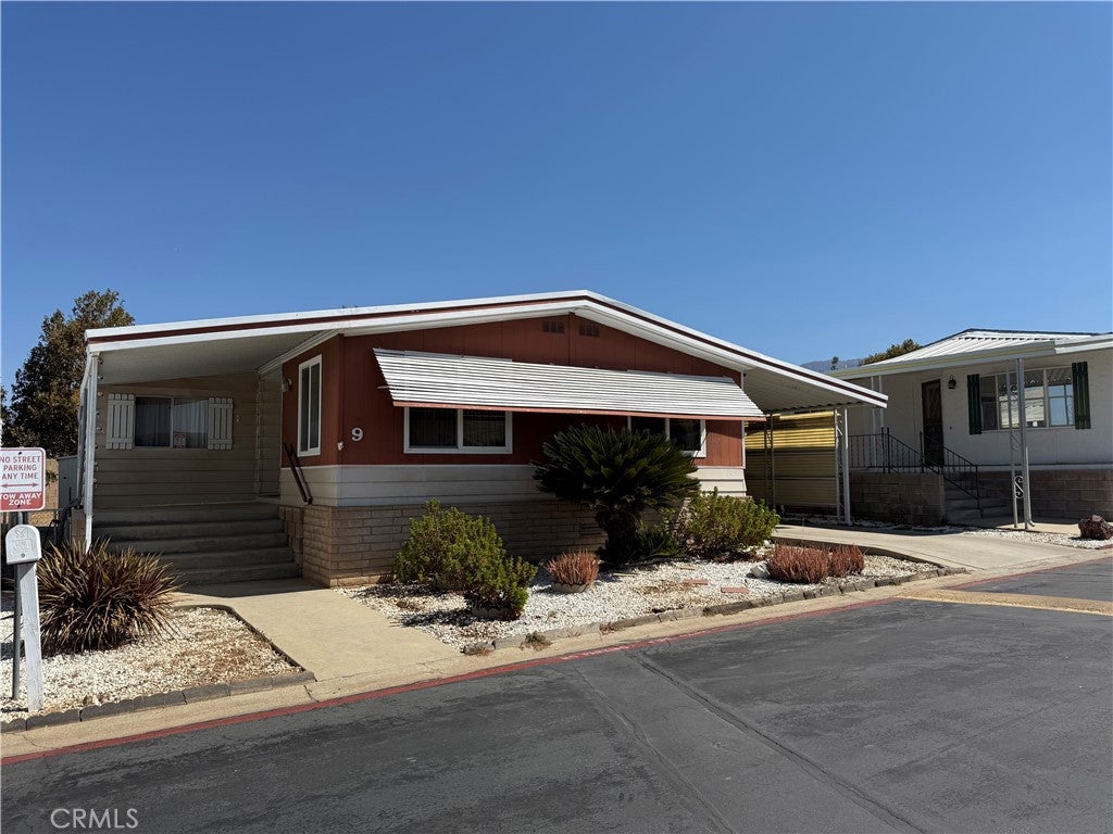 975 California 9