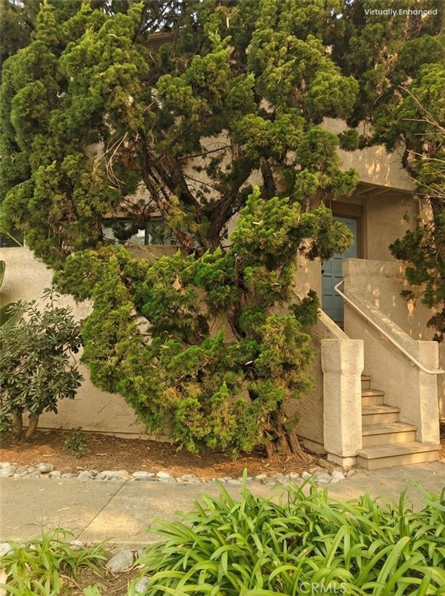 The only park-front home in all of Upper La Jolla.
This rare townhome opens directly onto Via La Jolla Park, a five-acre green space offering privacy and an English-manor-like setting at your front door. No streets or traffic. Features include a den, fireplace, one vaulted bedroom ceiling, park-view patio, and second sun patio. Interiors can be updated; land and location cannot be duplicated. A truly irreplaceable opportunity.

La Jolla is a world-class luxury market, yet many homes front busy streets with little or no yard. This residence opens onto a rare five-acre park, offering space, privacy, and serenity seldom found in coastal La Jolla.
La Jolla's dramatic coastline is resort style living with La Jolla Coves, Windansea surf, La Jolla Underwater Park, Prospect and Girard Art Galleries, Torrey Pines State Natural Reserve, La Jolla Playhouse, Birch Aquarium, etc....It is really a place to live outdoors 24/7, 365 and the open space acreage around the condo helps you live this lifestyle. 

Complimenting your outdoor activities is a large two car garage with plenty of space for your toys and needed accessories. There are two spacious balconies to enjoy this perfect location and the outdoor lifestyle.