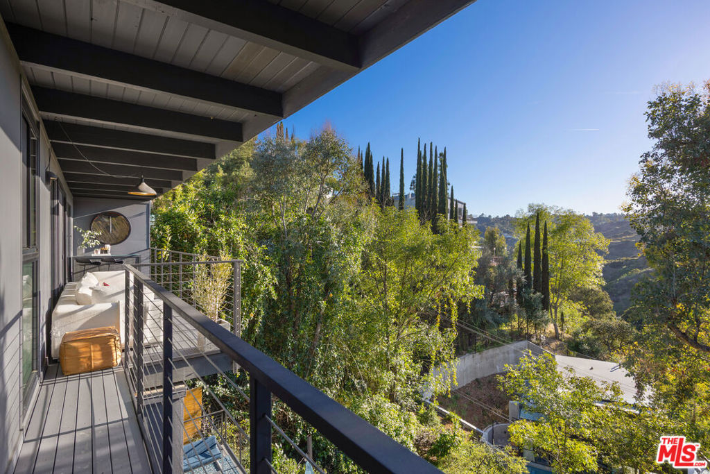 7900 Willow Glen Road
