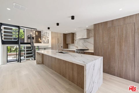 Photo of 1033 Carol Drive #T4, West Hollywood, CA 90069 (MLS # 26103937)