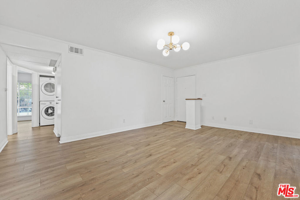 4201 LAS VIRGENES Road 114